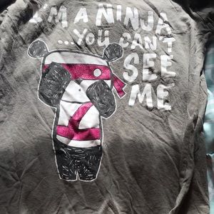 Grey panda t-shirt
